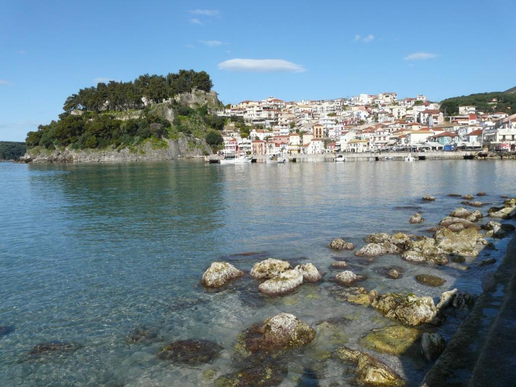 San Nectarios Otel Parga Dış mekan fotoğraf