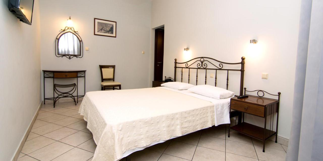 San Nectarios Otel Parga Dış mekan fotoğraf